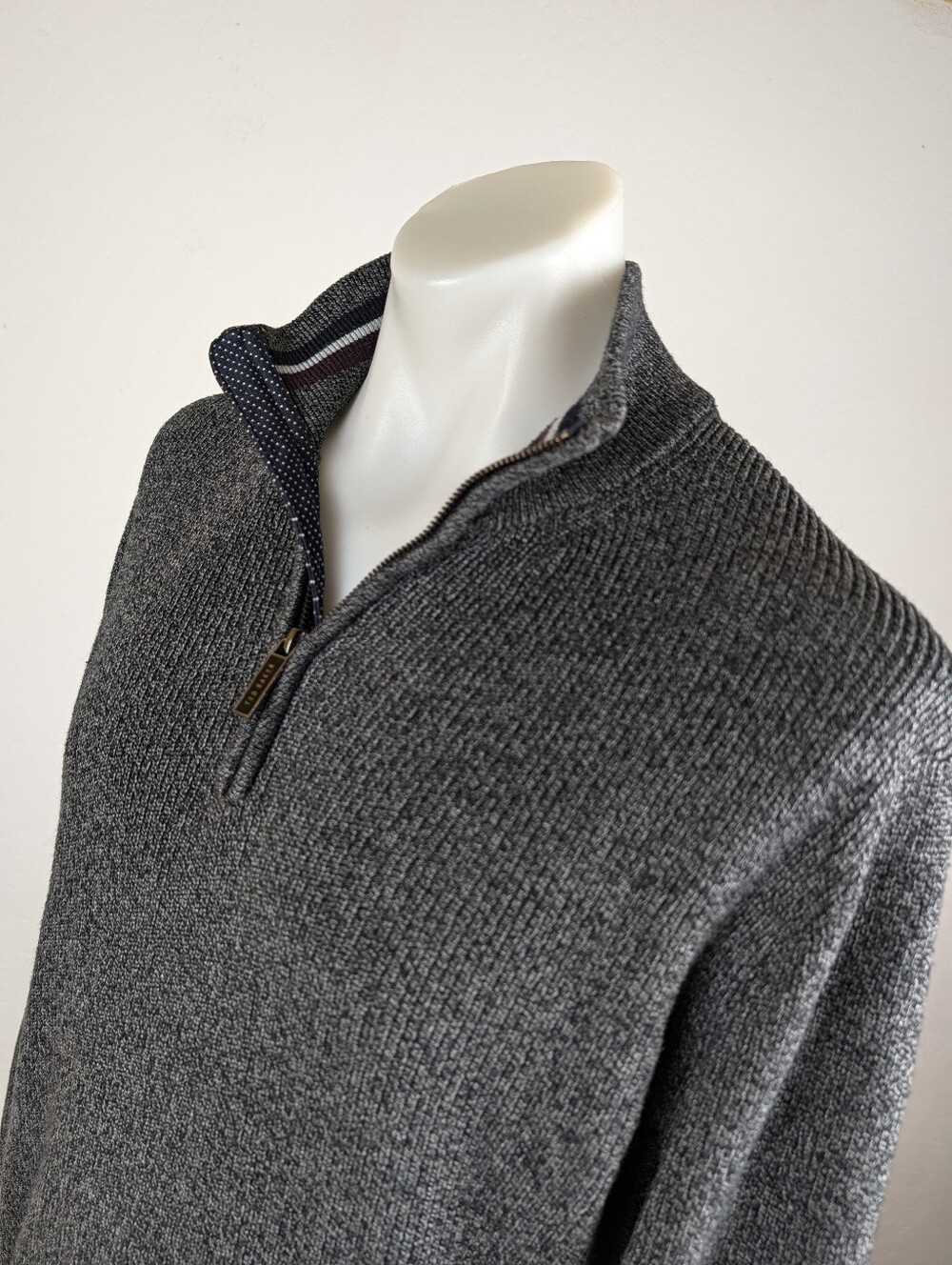 Ted Baker Ribbed Midweight Knit Men's Quarter-Zip Sweater In Charcoal